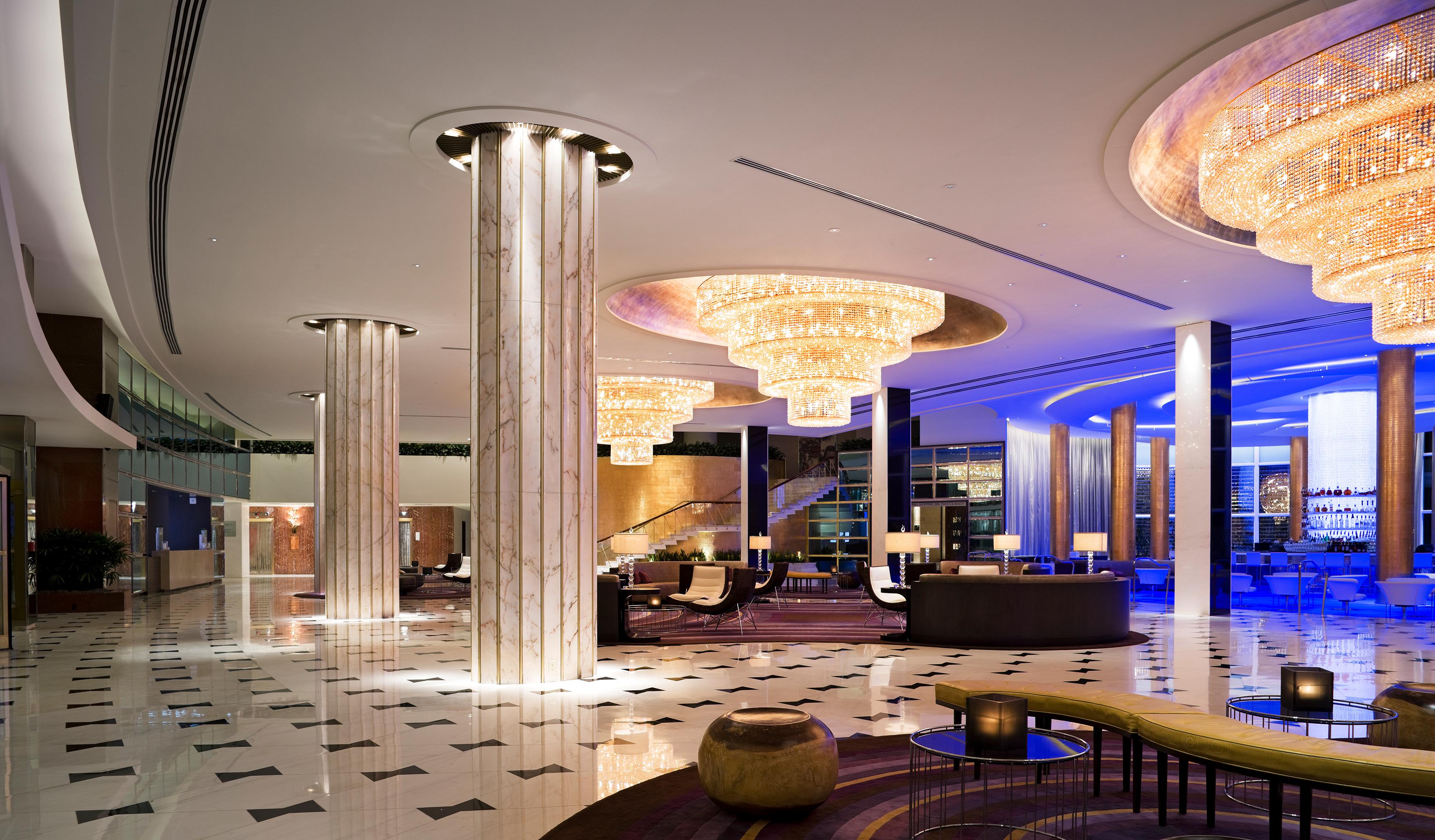 Fontainebleau Miami Beach Interior foto The lobby of the hotel