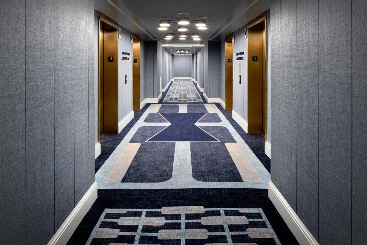 Fontainebleau Miami Beach Bagian luar foto