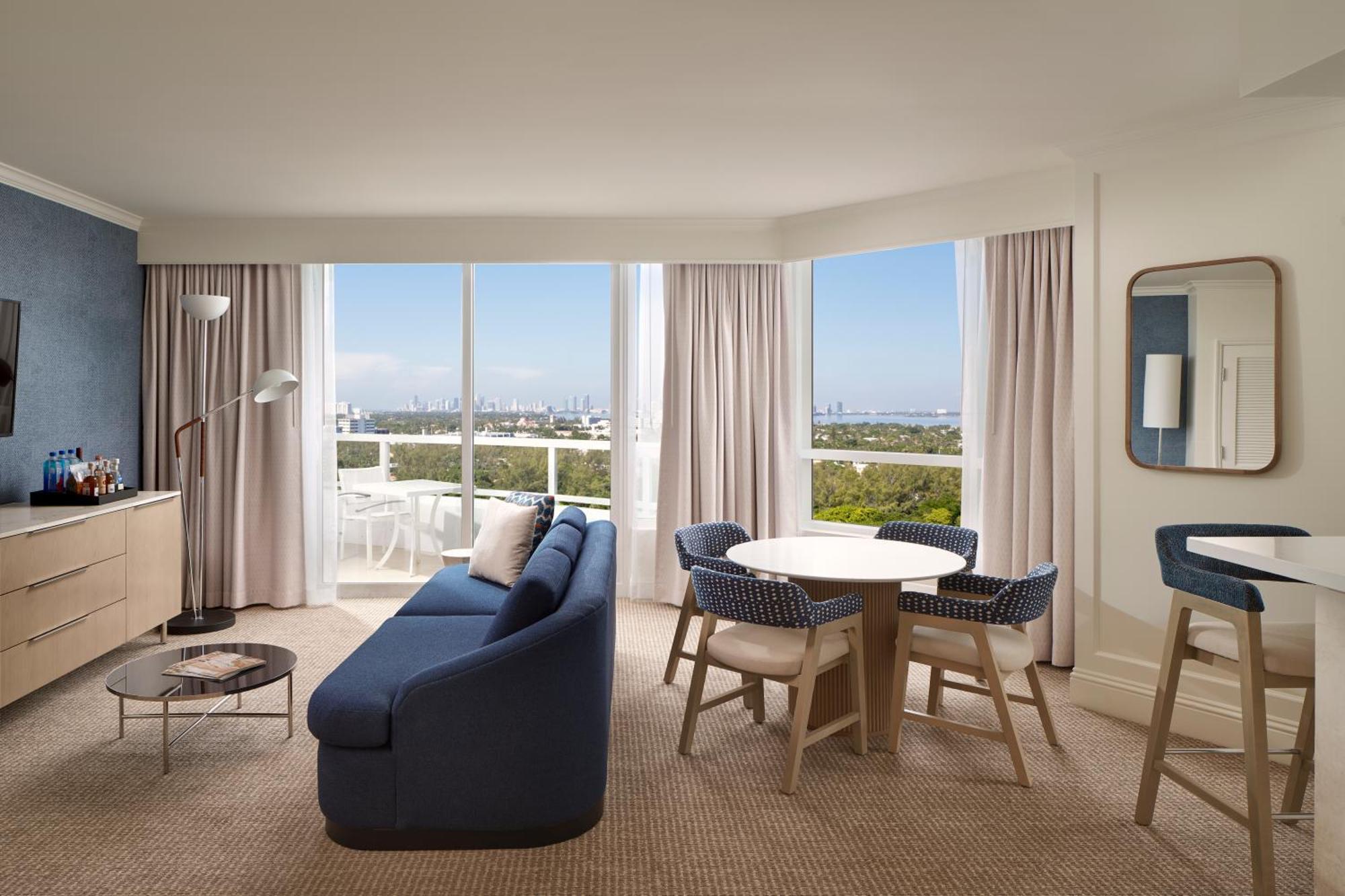 Fontainebleau Miami Beach Bagian luar foto A living room at the JW Marriott Boca Raton